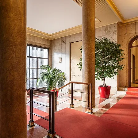 Classbnb - Bright Near The Center 아파트