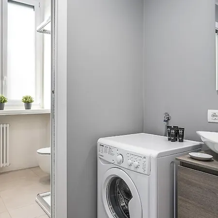 Classbnb - Bright Near The Center Mediolan